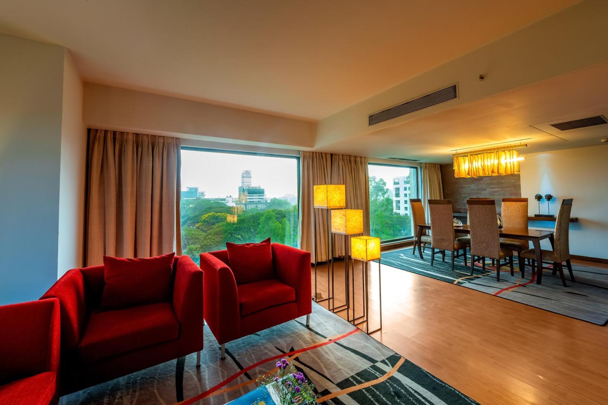 O Hotel Pune Exterior photo Suite at the Taj Bengal