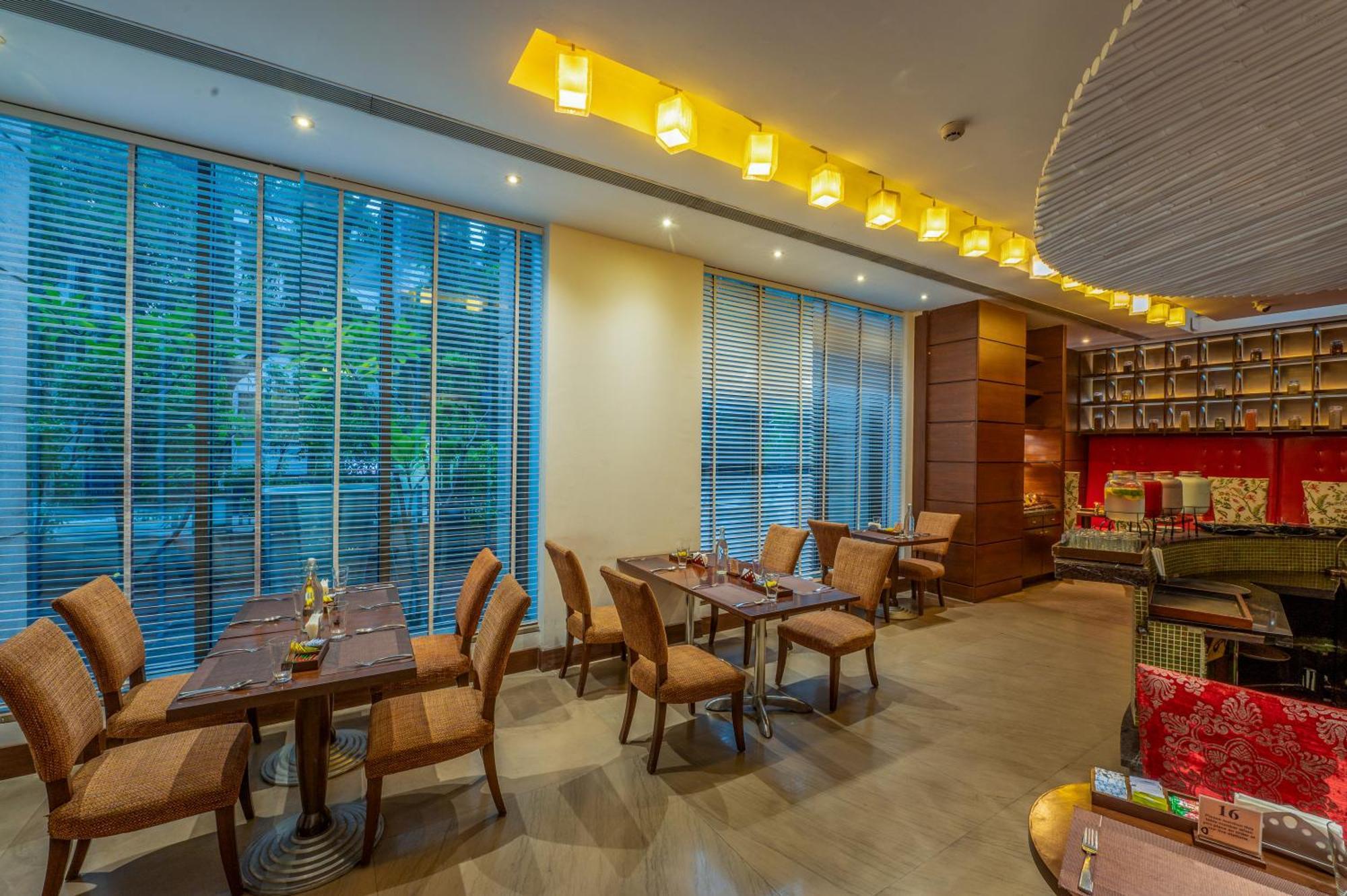 O Hotel Pune Exterior photo The Park, New Delhi