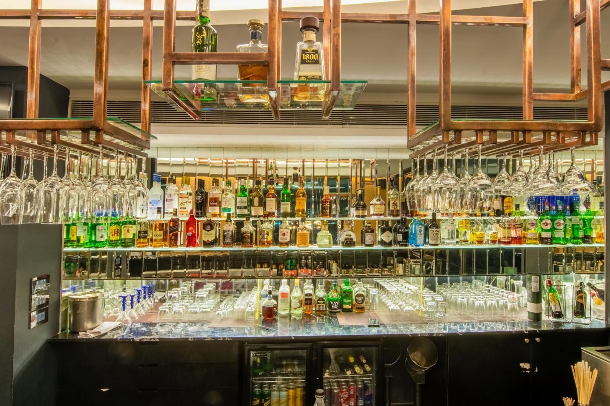 O Hotel Pune Exterior photo The bar at the 2018 edition of the World Economic Forum